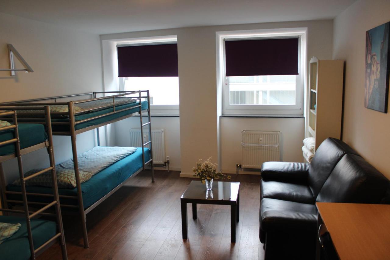 Full Flat 3 Bedrooms Saarbrucken Center -11 People Екстериор снимка